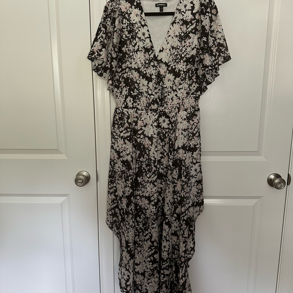 Express Pink, Black and White Floral Dress with slits on the side